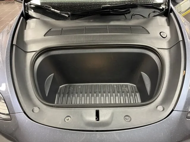 2023 Tesla Model Y Long Range photo 22