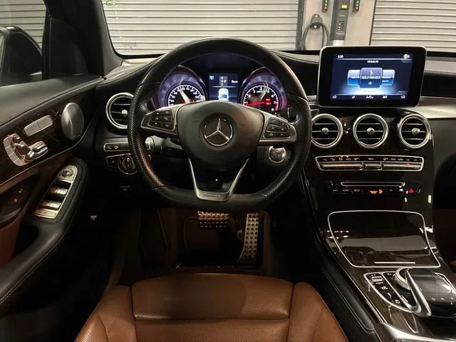 2018 Mercedes-Benz GLC AMG® GLC 43 photo 13