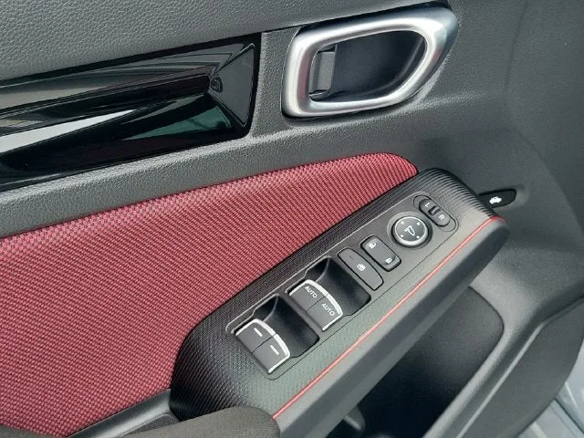 2026 Honda Civic Si Base photo 23