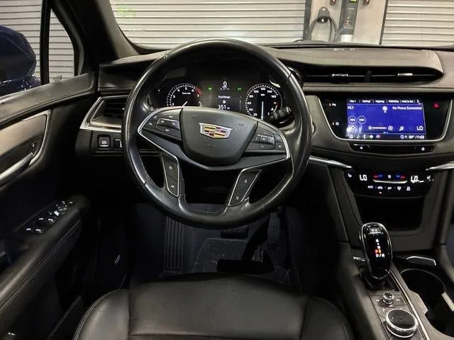 2023 Cadillac XT5 Luxury photo 13