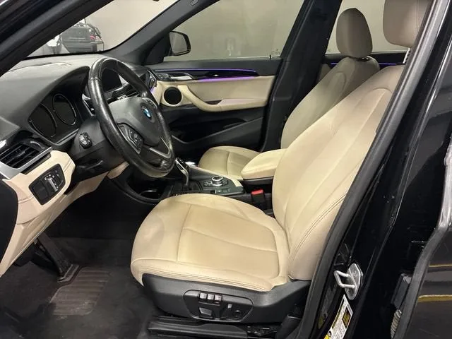 2021 BMW X1 sDrive28i photo 9
