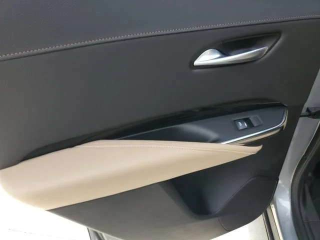 2024 Cadillac XT4 Luxury photo 13