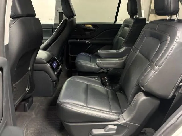 2025 Lincoln Aviator Reserve photo 57