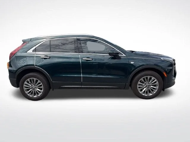 2025 Cadillac XT4 Premium Luxury photo 6