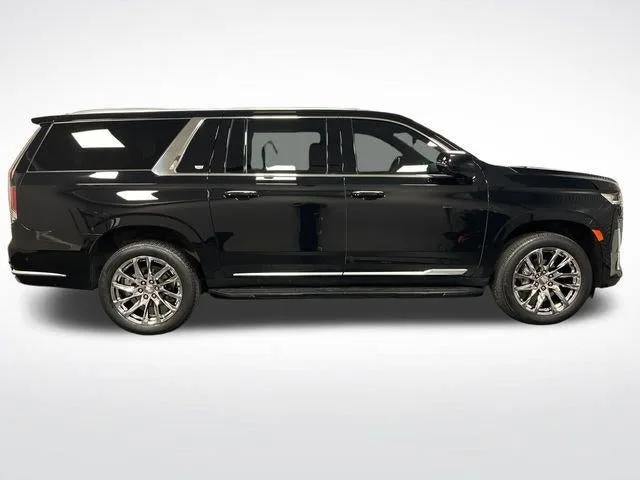 2024 Cadillac Escalade ESV Premium Luxury photo 6
