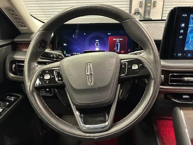 2025 Lincoln Aviator Reserve photo 45