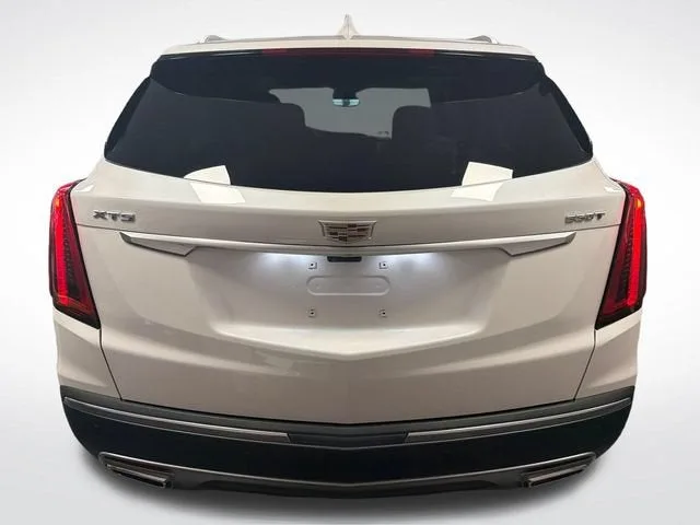 2026 Cadillac XT5 Premium Luxury photo 4