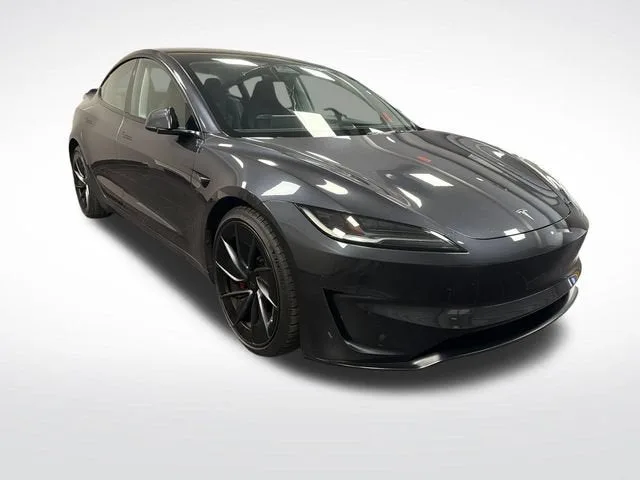 2024 Tesla Model 3 Performance photo 7