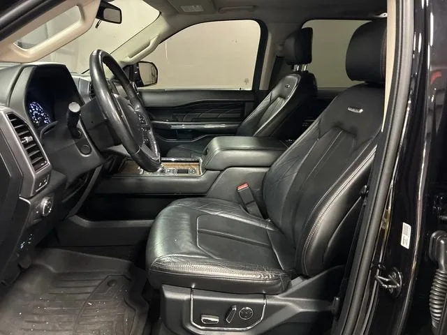 2021 Ford Expedition Max Platinum photo 9