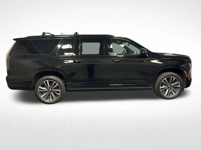 2025 Cadillac Escalade ESV Sport photo 6
