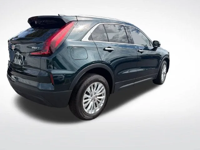 2024 Cadillac XT4 Luxury photo 5