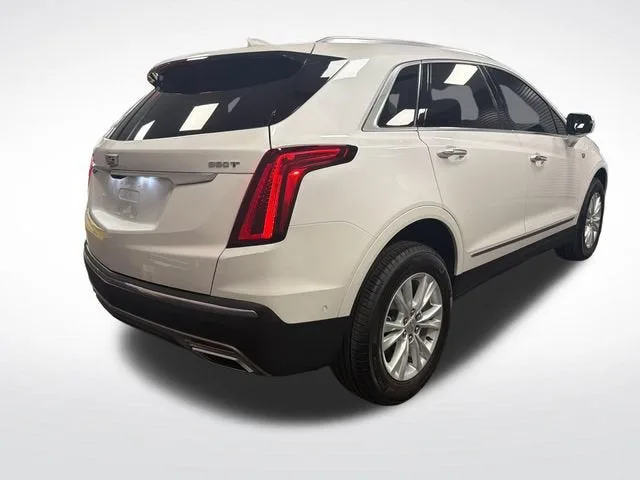 2026 Cadillac XT5 Premium Luxury photo 5
