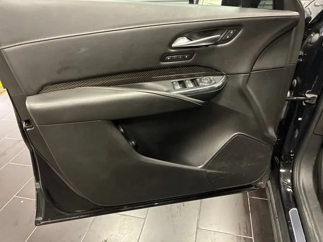 2023 Cadillac XT4 Sport photo 10