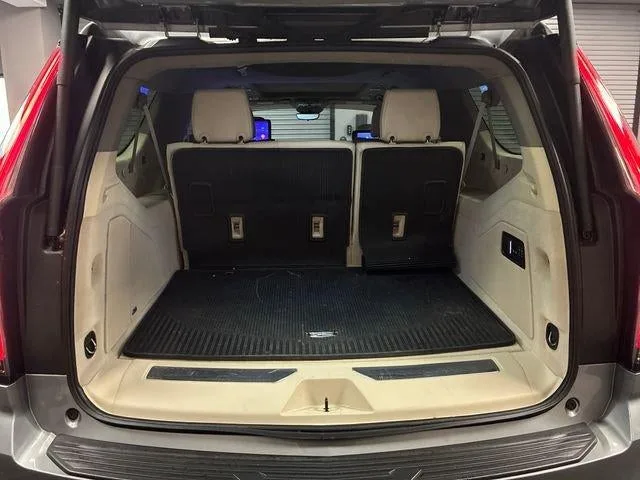 2025 Cadillac Escalade ESV Sport Platinum photo 24