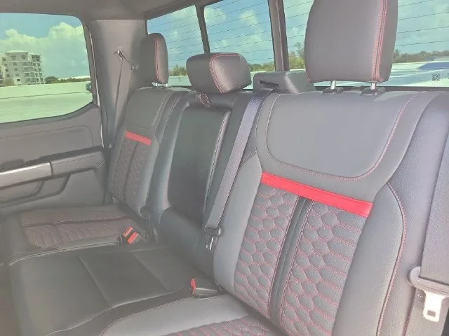 2022 Ford F-150 XL photo 21