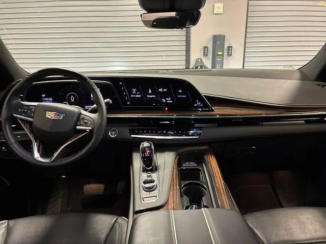 2024 Cadillac Escalade ESV Premium Luxury photo 44