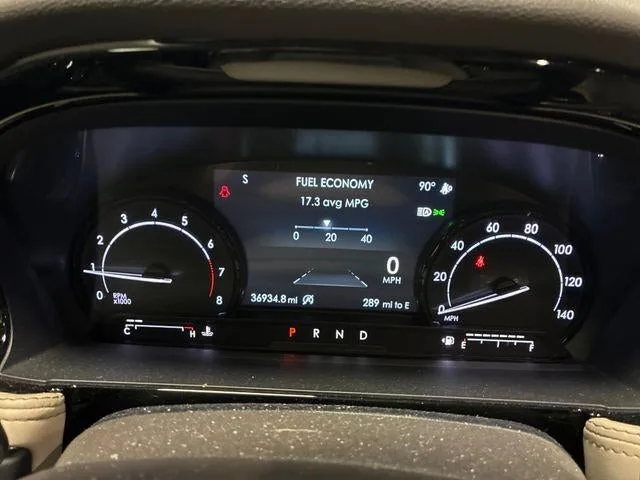 2022 Lincoln Corsair Standard photo 45
