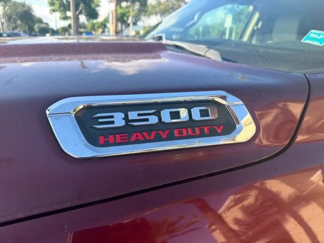 2022 RAM 3500 Limited photo 10