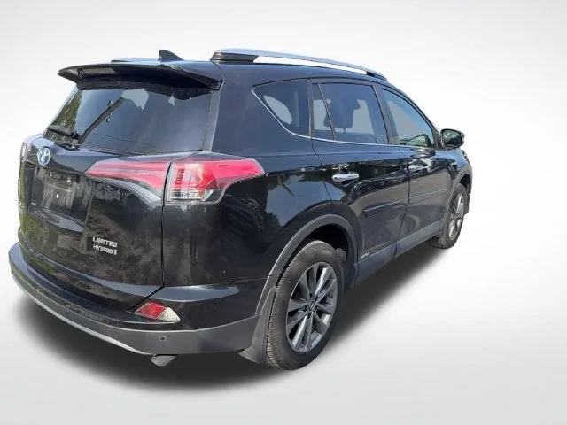 2017 Toyota RAV4 Hybrid Limited photo 5