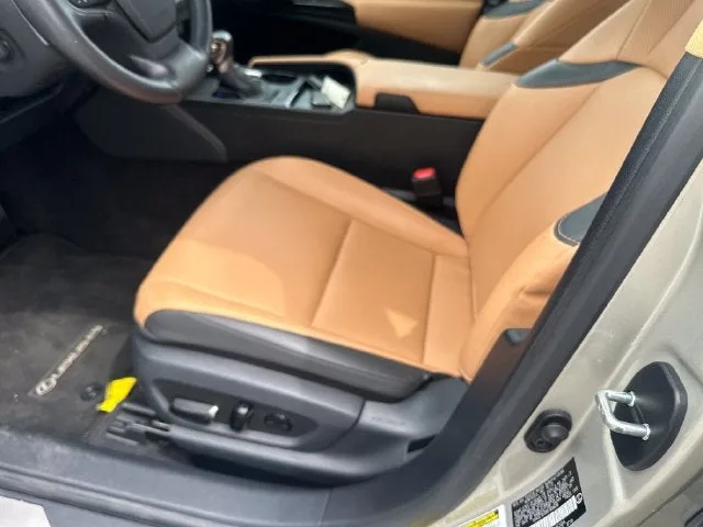 2024 Lexus ES ES 350 photo 9