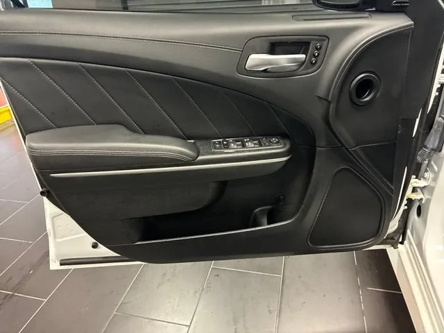 2023 Dodge Charger Scat Pack photo 10