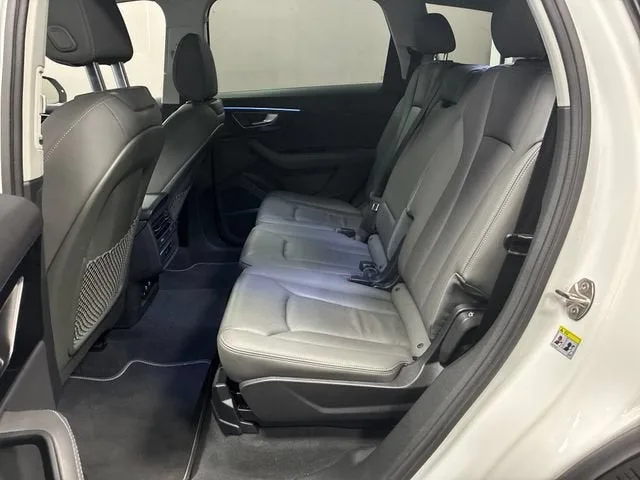 2025 Audi Q7 Premium Plus photo 26