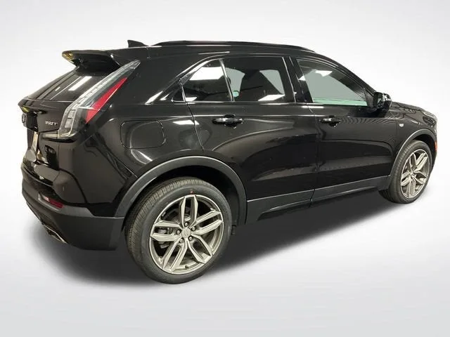 2023 Cadillac XT4 Sport photo 5