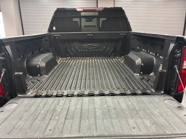 2021 Chevrolet Silverado 1500 LTZ photo 23
