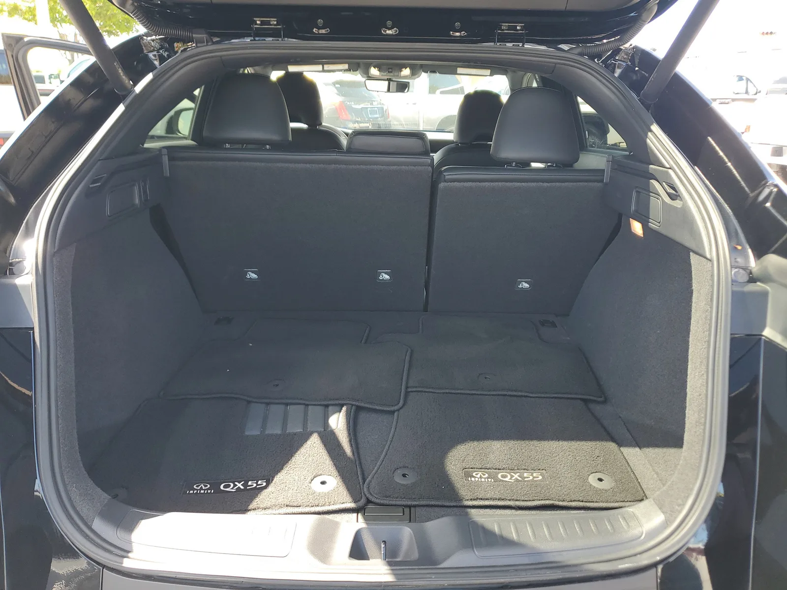 2025 INFINITI QX55 LUXE photo 16