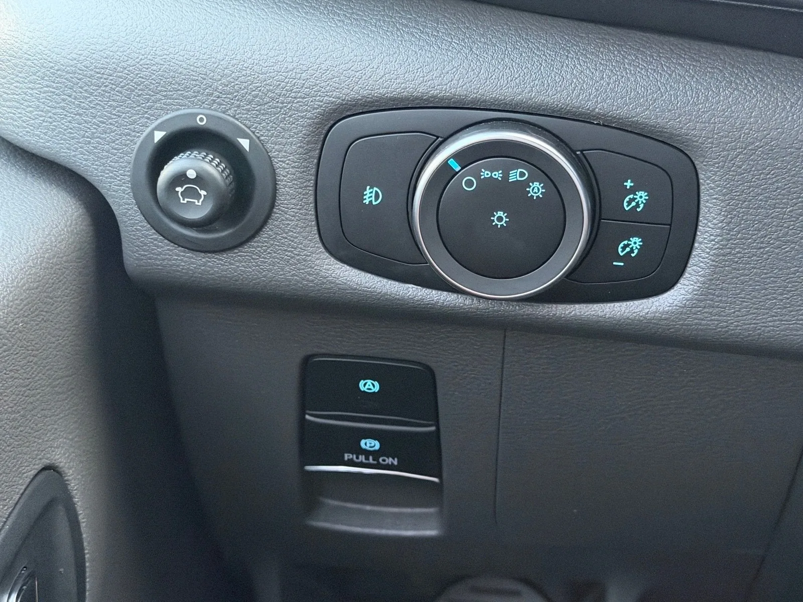 2025 Ford Transit Cargo Van Base photo 30
