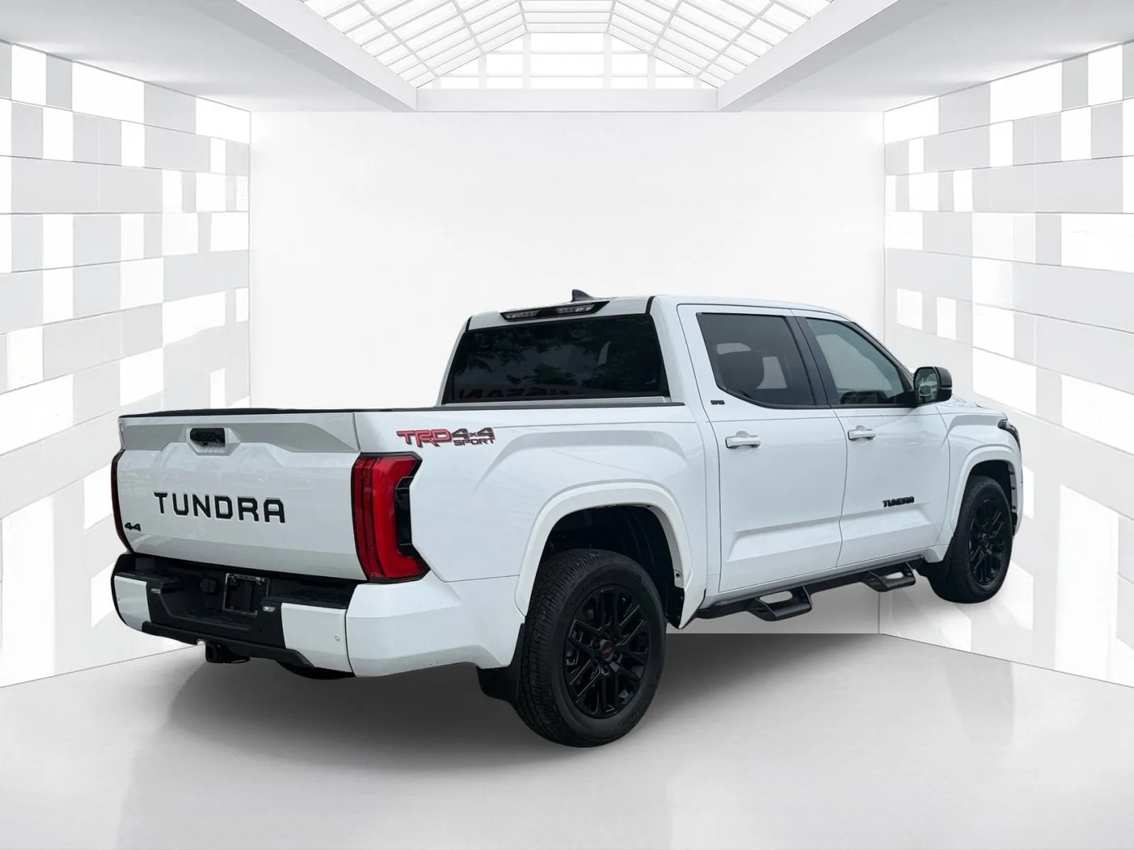2023 Toyota Tundra 4WD SR5 photo 7