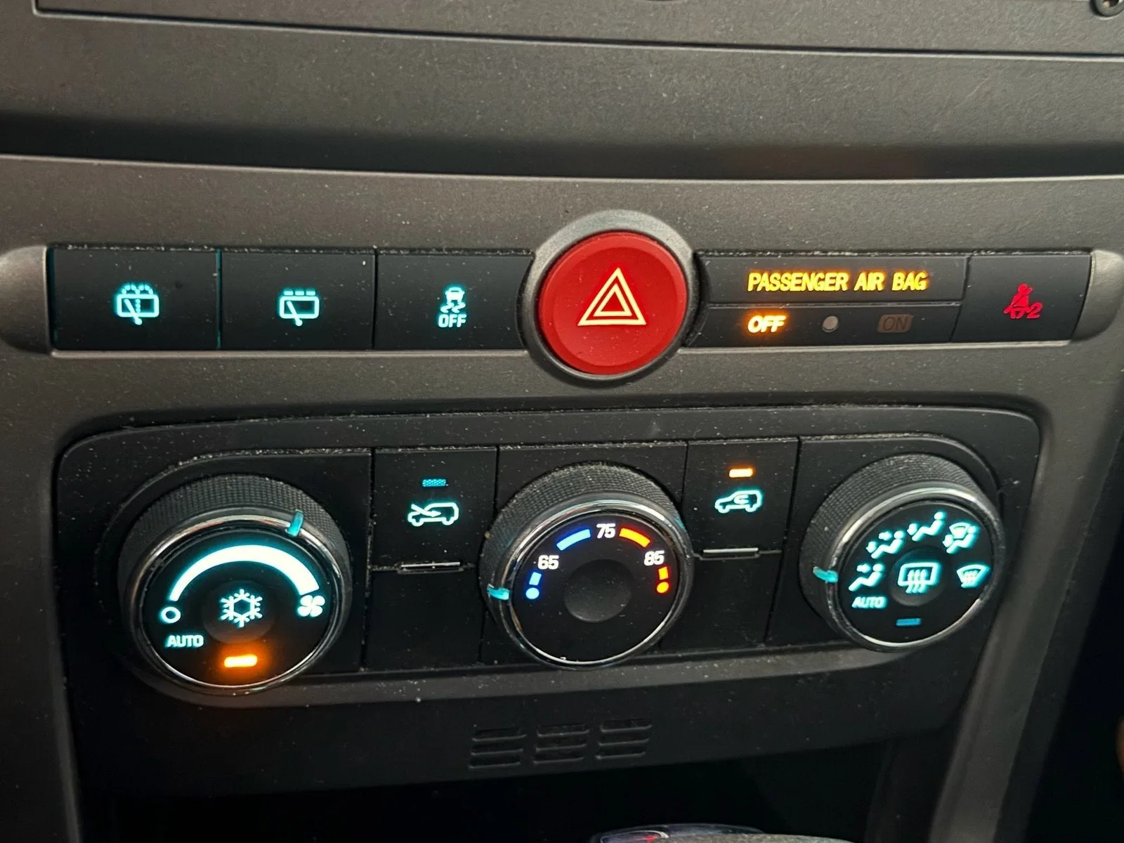 2015 Chevrolet Captiva Sport Fleet LS photo 22