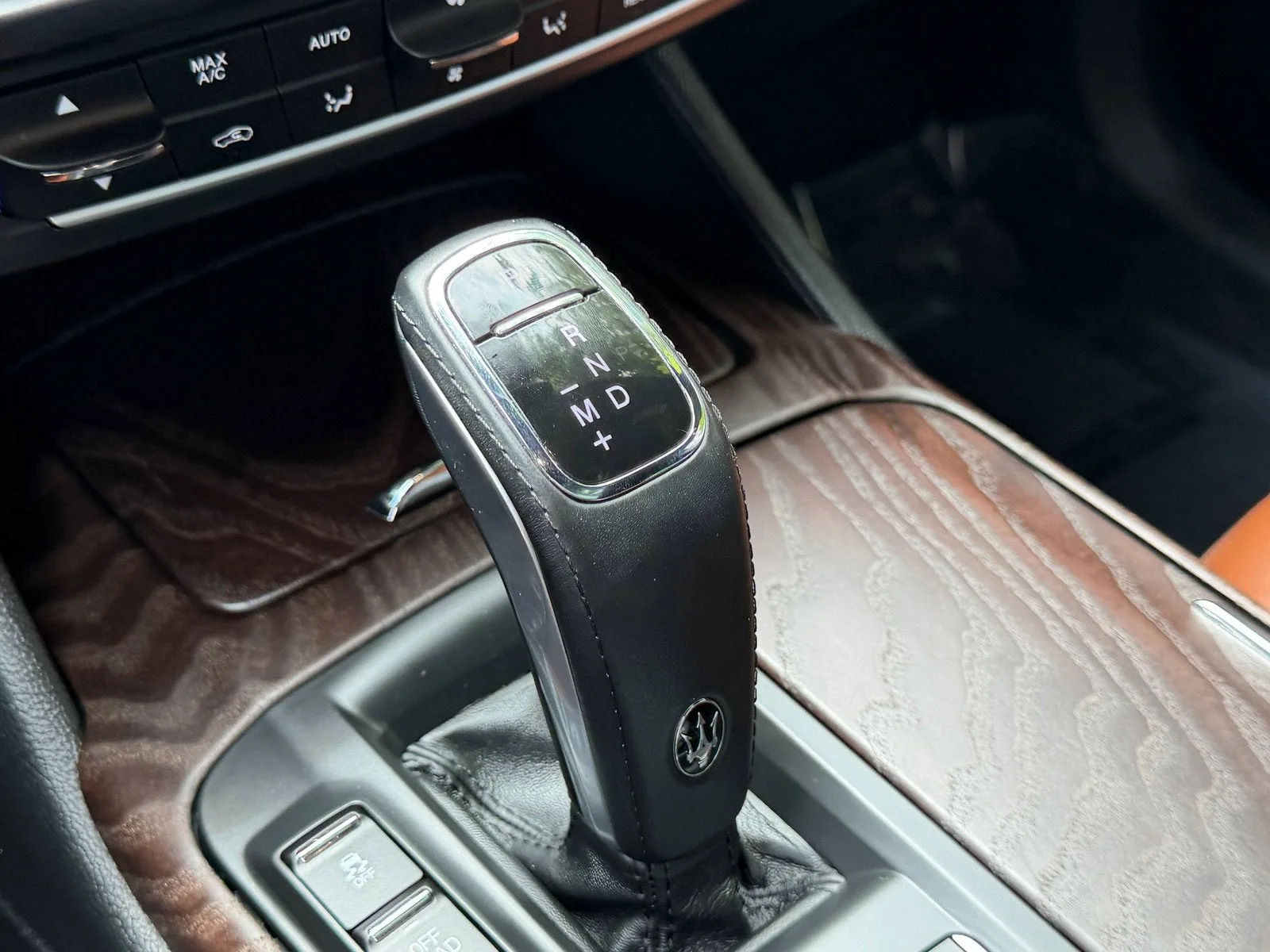 2023 Maserati Levante GT photo 18
