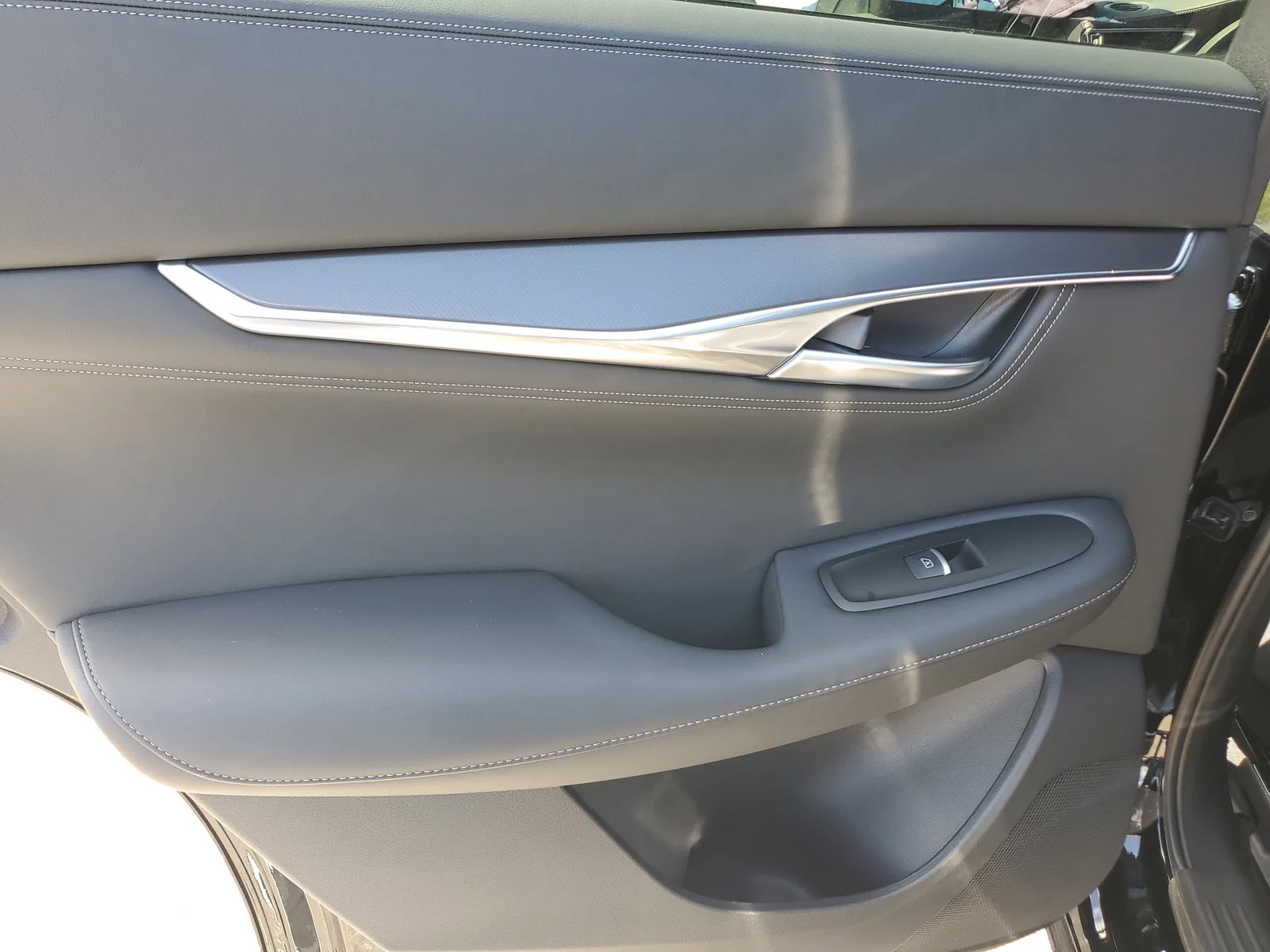 2025 INFINITI QX55 LUXE photo 30
