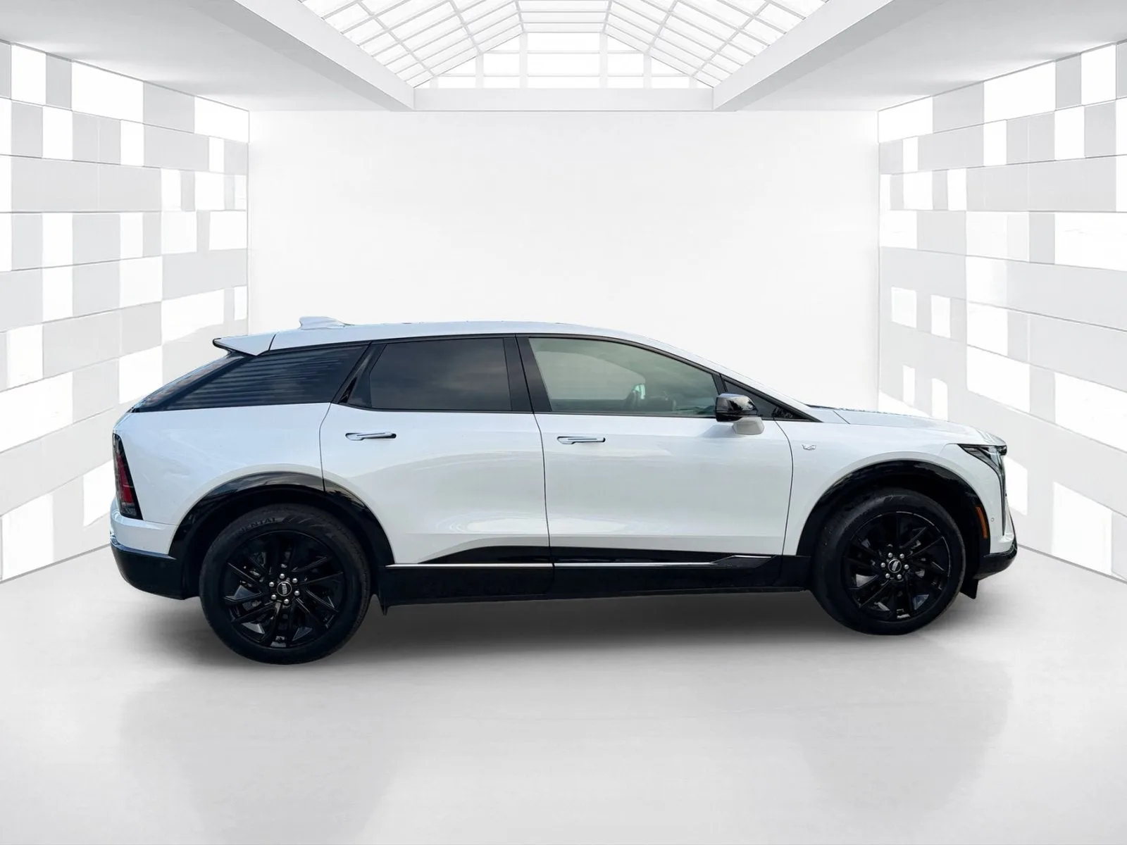 2025 Cadillac OPTIQ Sport photo 8