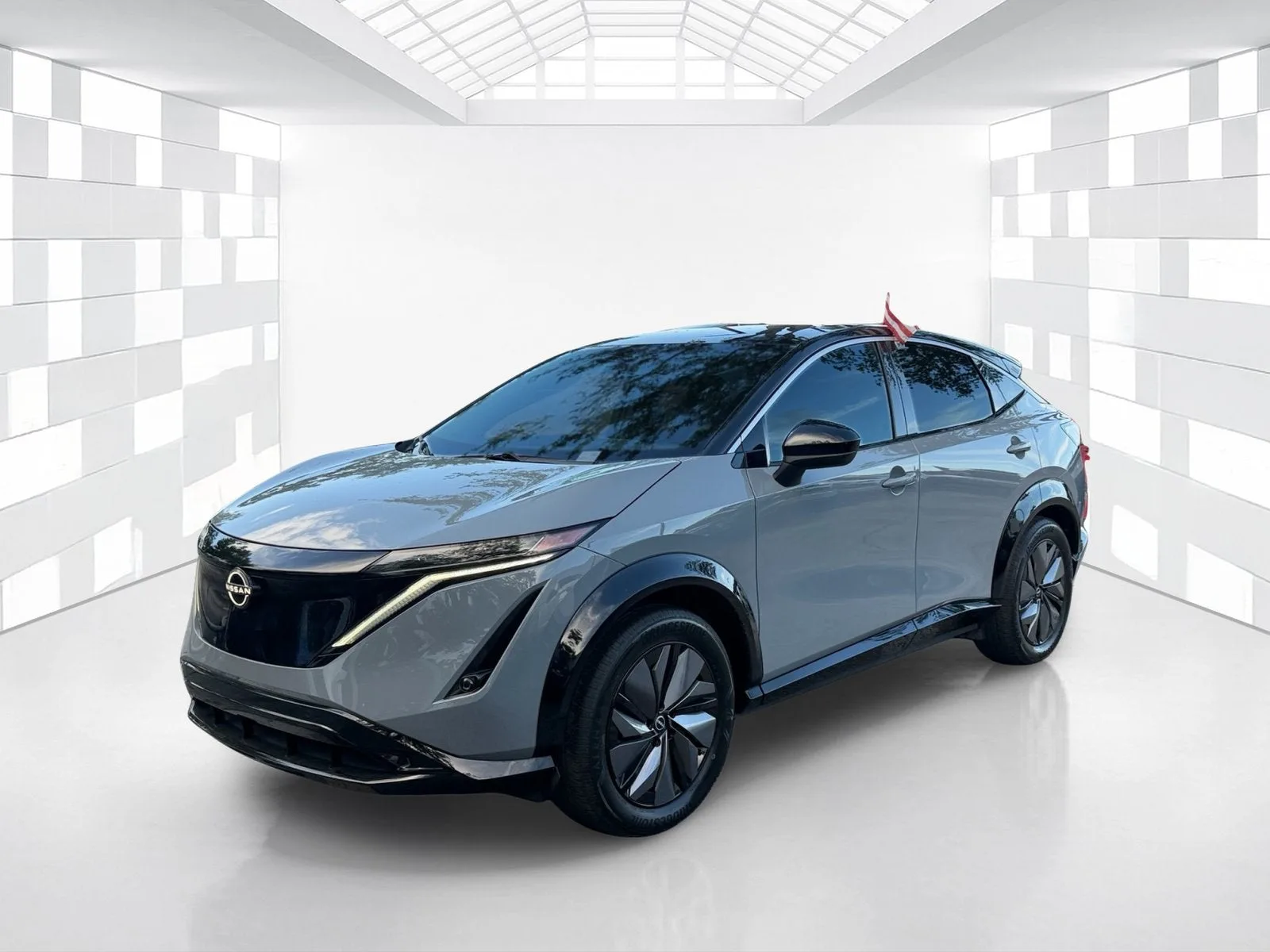 2024 Nissan ARIYA ENGAGE photo 3