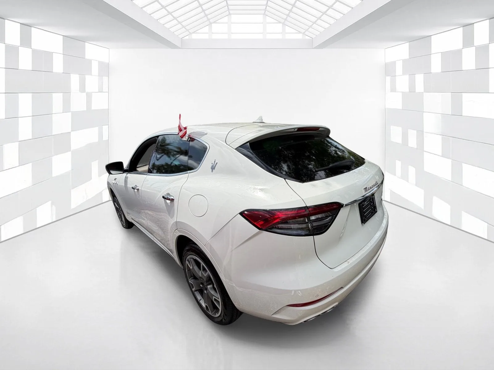 2023 Maserati Levante GT photo 4