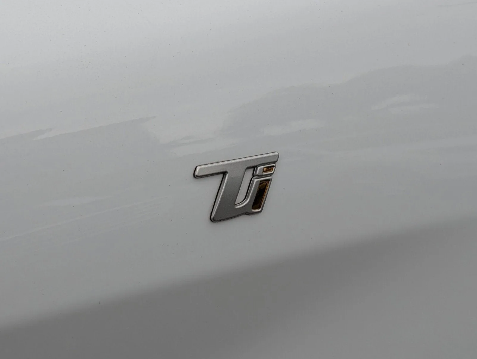 2023 Alfa Romeo Stelvio Ti photo 23
