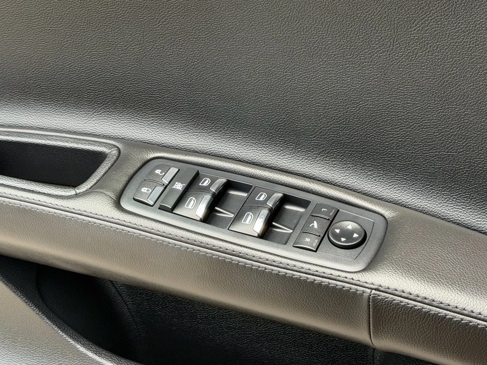 2018 Maserati Ghibli Base photo 29