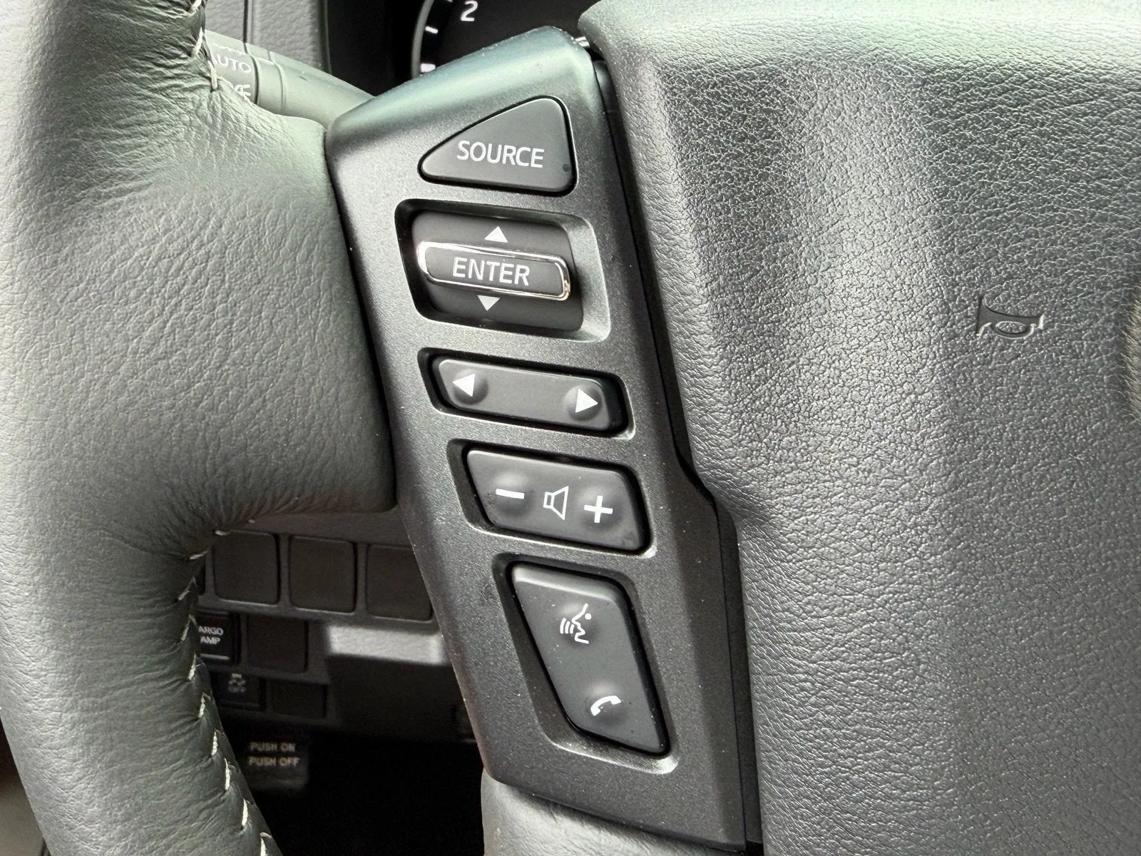 2026 Nissan Frontier Crew Cab SV Long Bed photo 30