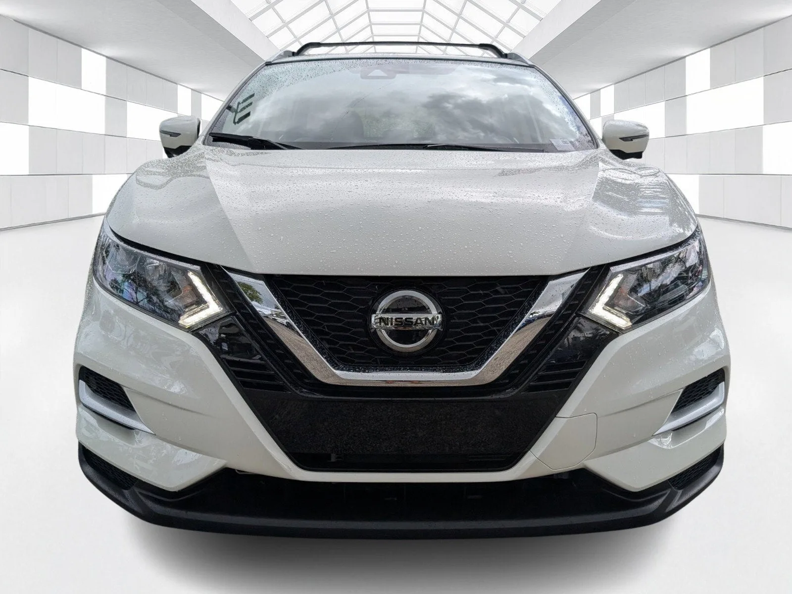 2022 Nissan Rogue Sport SL photo 2