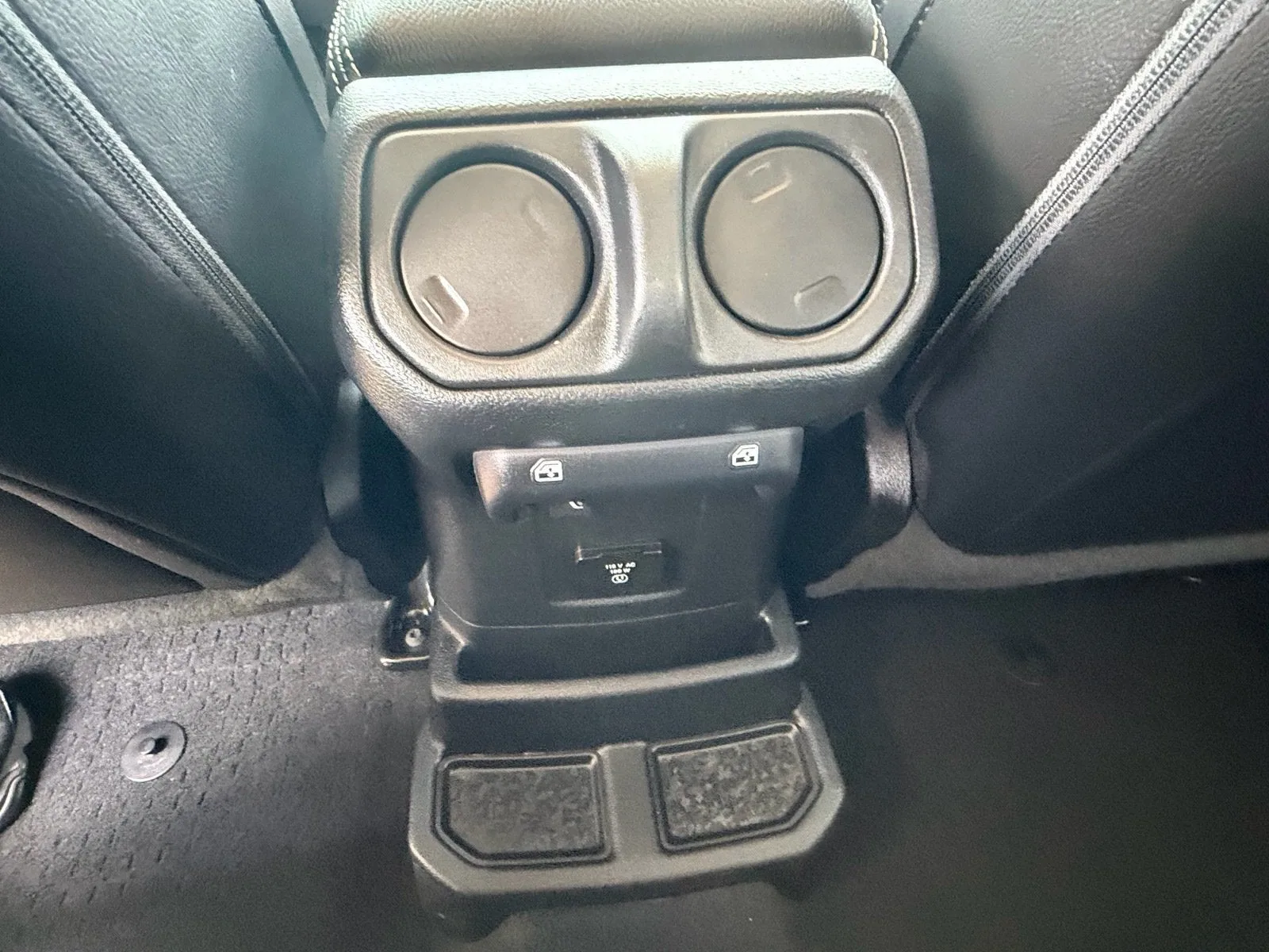 2023 Jeep Wrangler 4xe Sahara photo 12