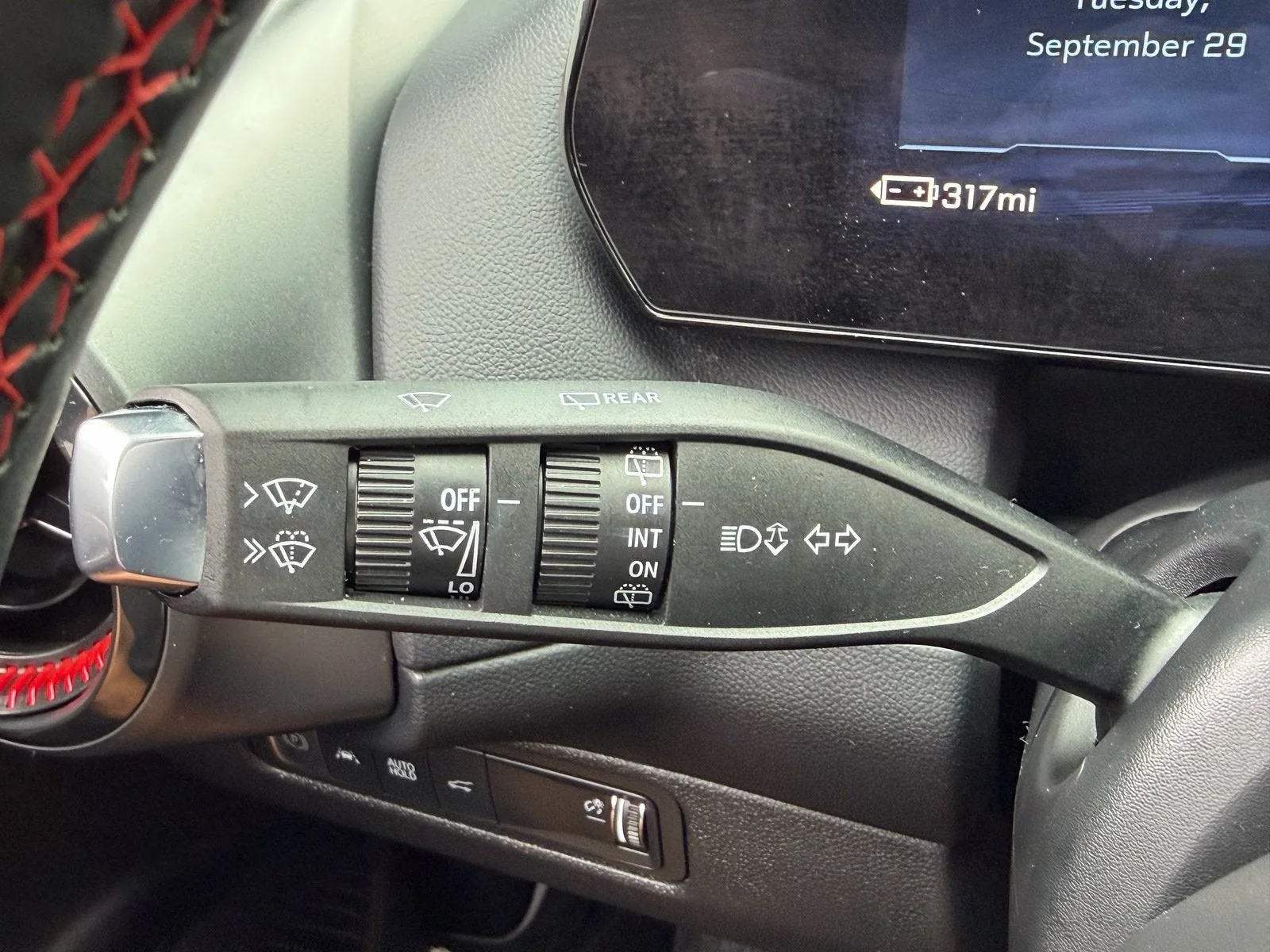 2024 Chevrolet Equinox EV RS photo 29