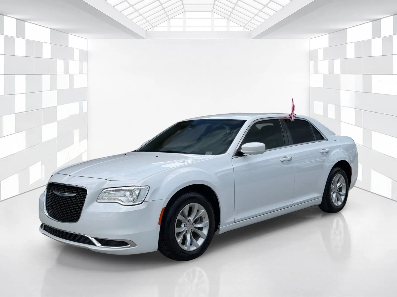 2023 Chrysler 300 Touring photo 3