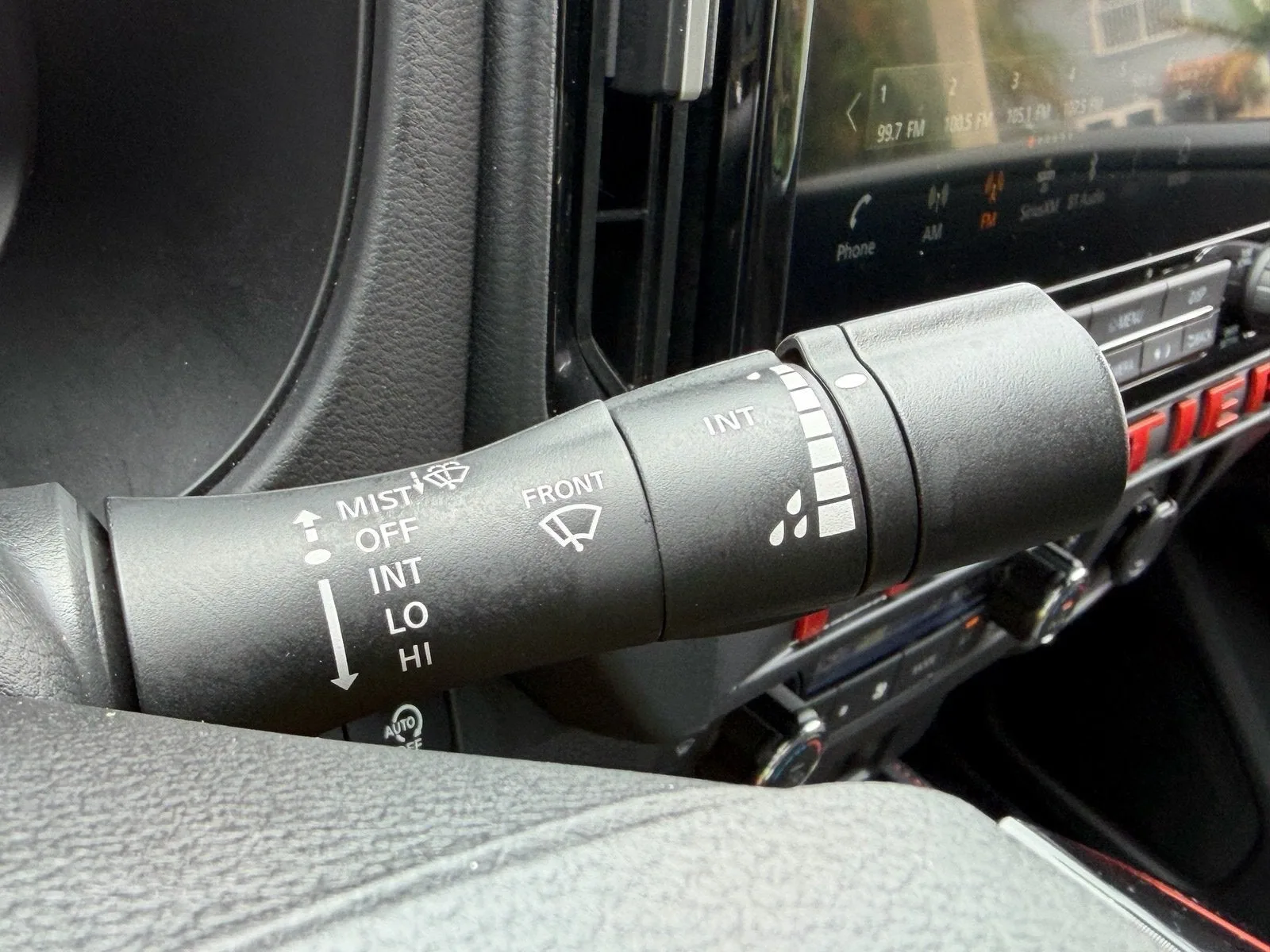 2025 Nissan Frontier Crew Cab PRO-X® photo 31