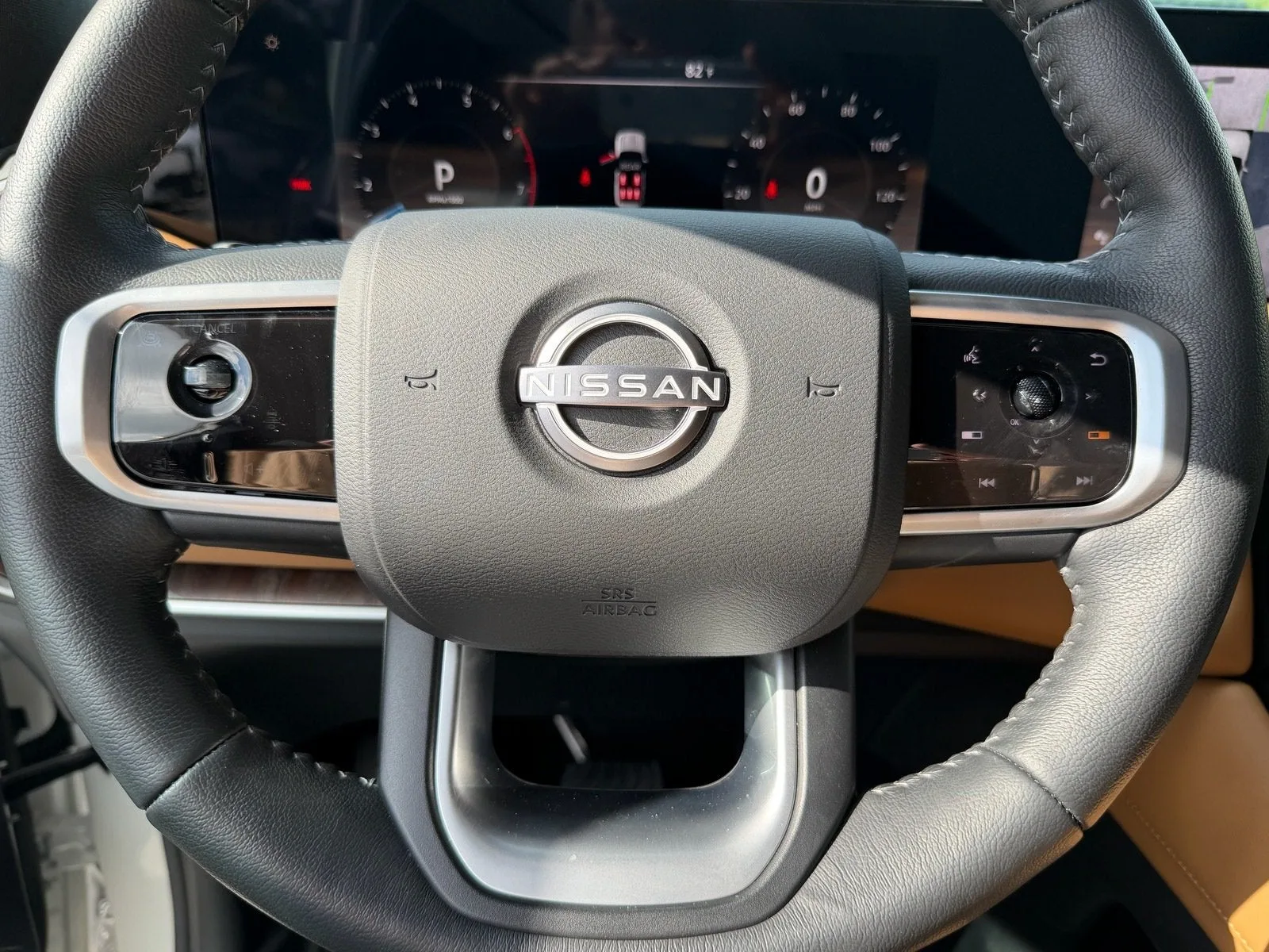2025 Nissan Armada SL photo 21