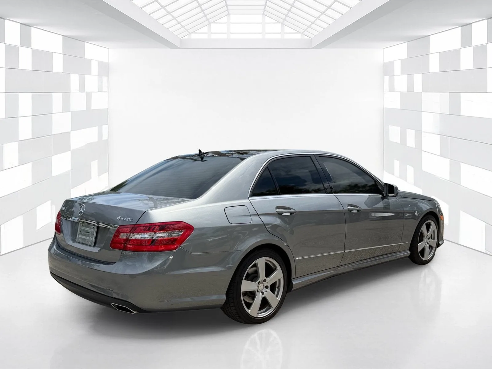2010 Mercedes-Benz E-Class E 350 photo 7