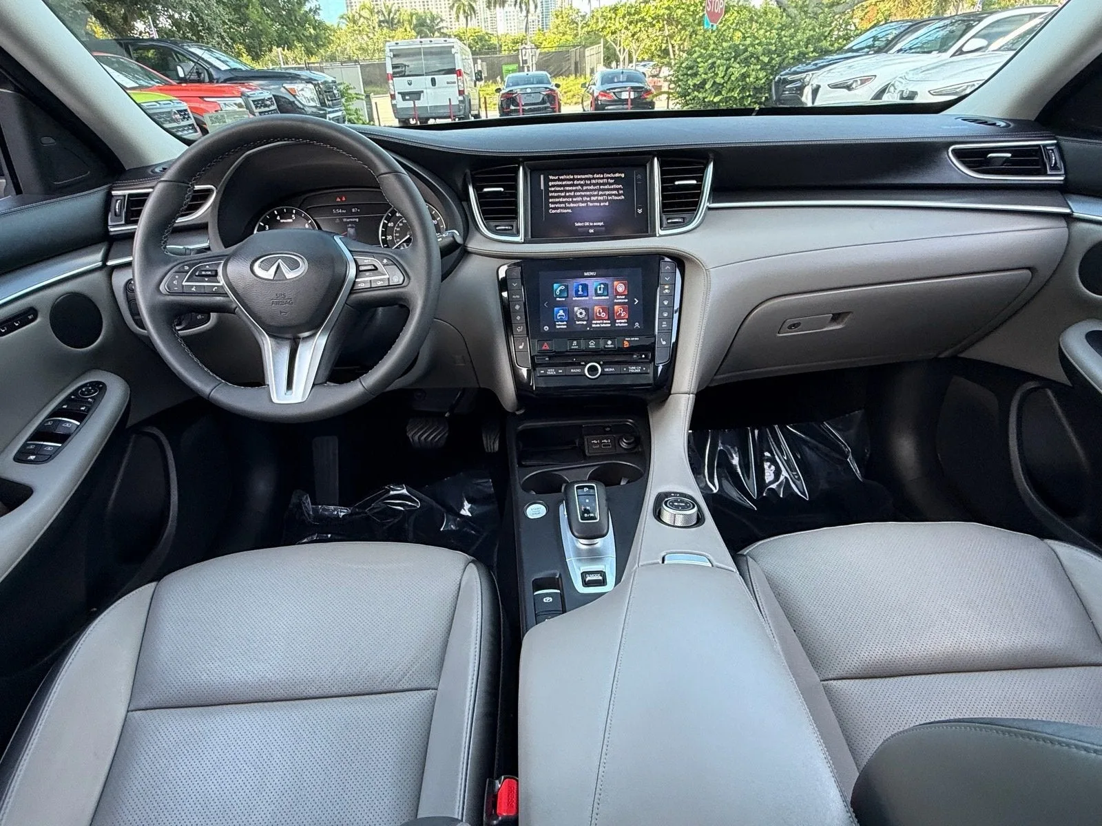 2023 INFINITI QX50 LUXE photo 14