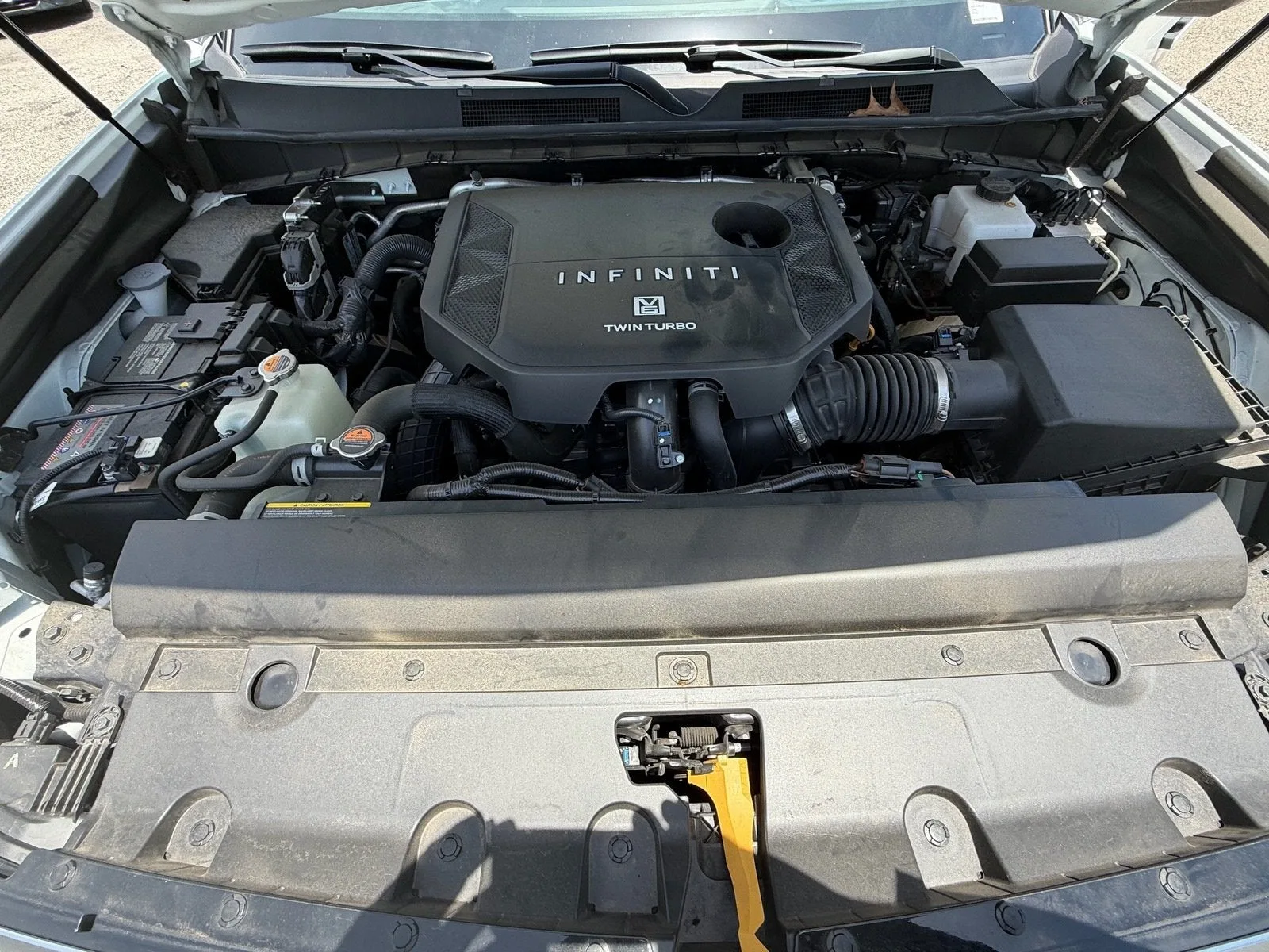 2025 INFINITI QX80 SENSORY photo 19