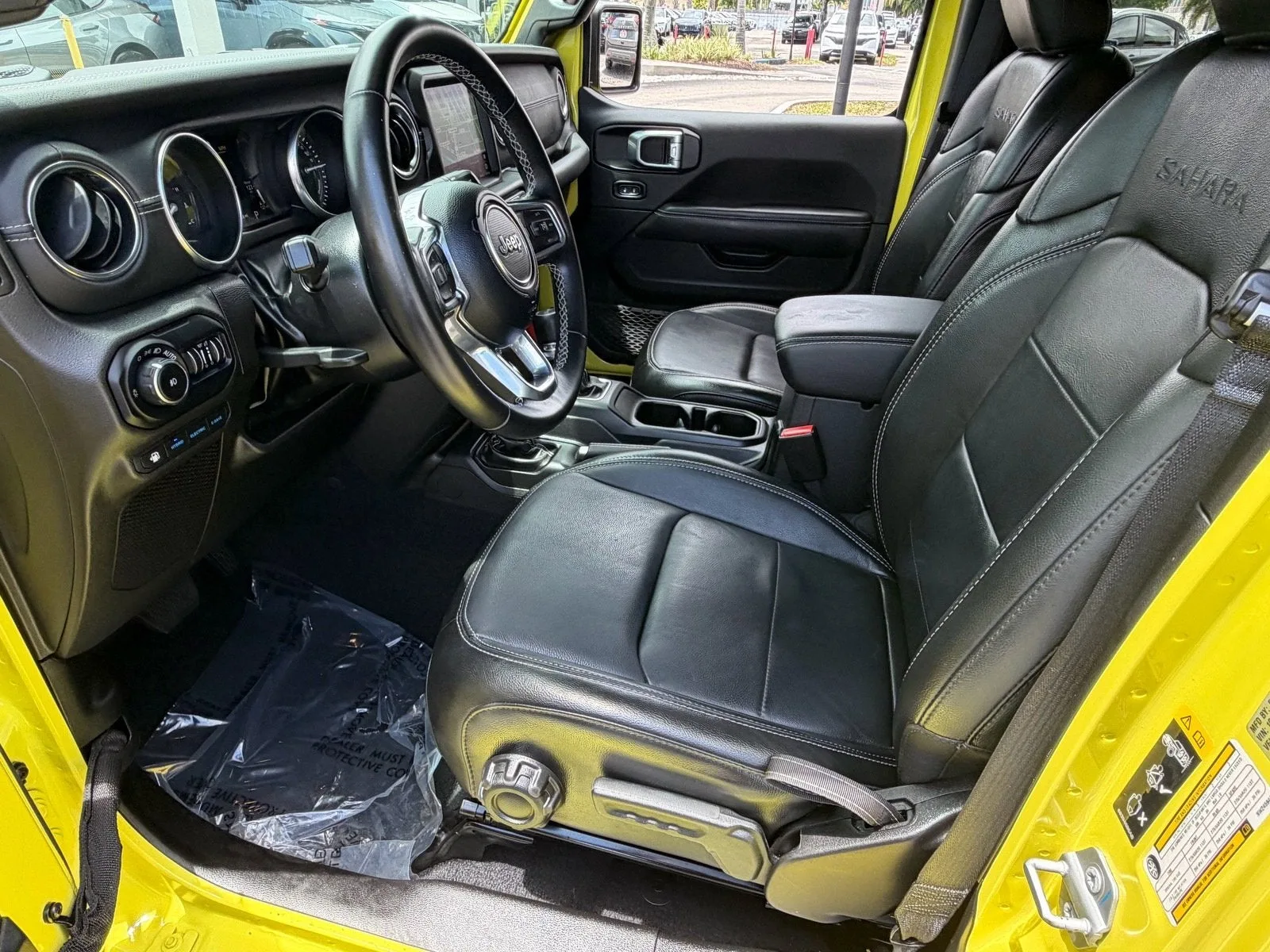 2022 Jeep Wrangler 4xe Unlimited Sahara photo 12